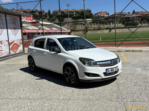 OPEL ASTRA || 1.6 i || OTOMATİK || ESSENTİA