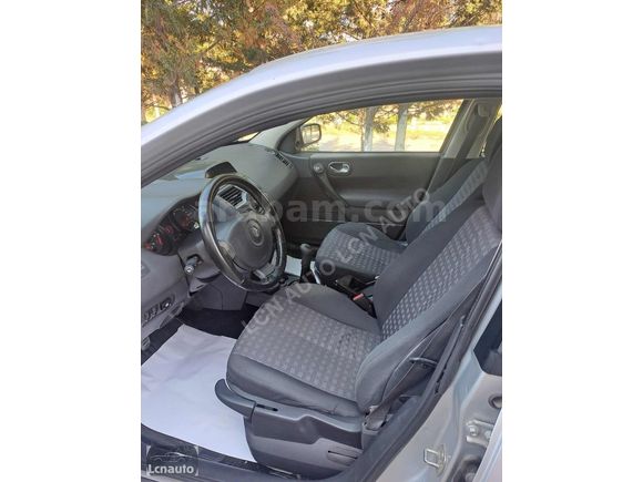 2007 MEGANE 1.6 16V ORİJİNAL KM 230BİNDE