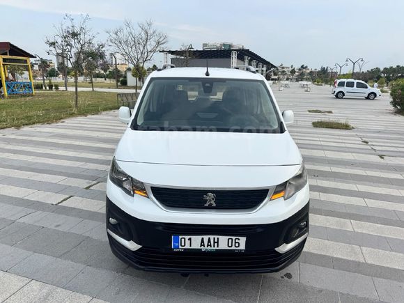 BOYASIZ 73000KM Peugeot Rifter 1.6 BlueHDI Active Comfort 2019 Model