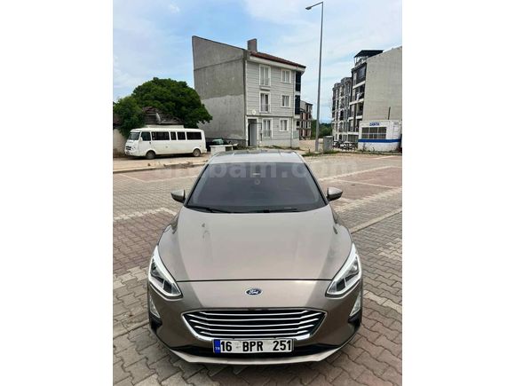 Sahibinden Ford Focus 1.5 TDCi Titanium  Blue 2018 Model 