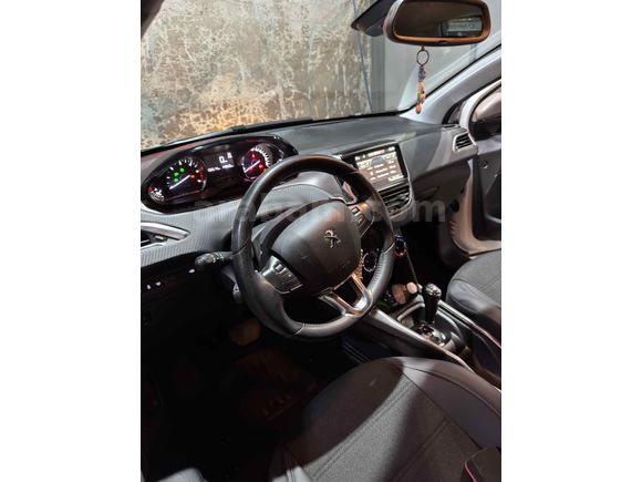 Sahibinden Peugeot 2008 1.6 e-HDi Active 2013 Model 
