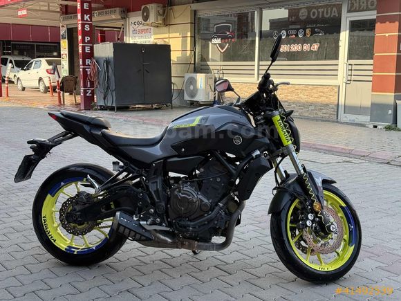 51 BİNDE yamaha MT7
