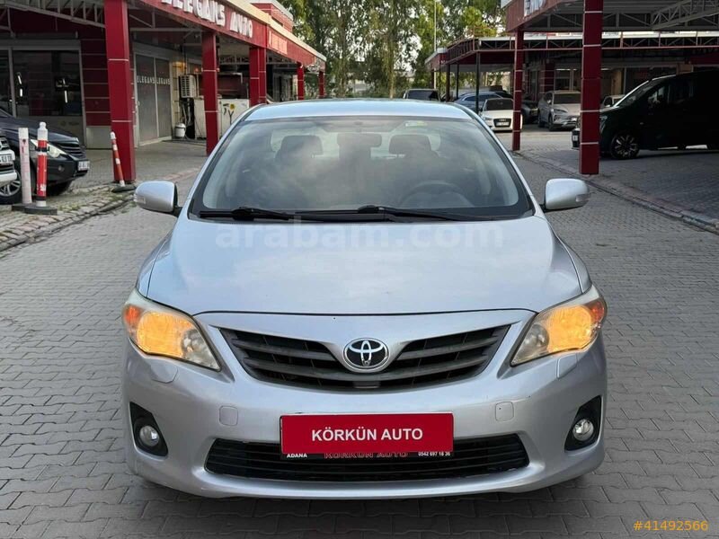 Galeriden Toyota Corolla 1.4 D-4D Comfort 2011 Model Adana 203.000 km Gri