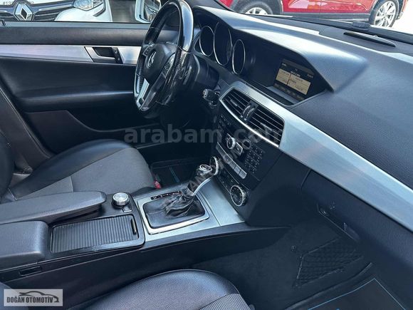 2013 MERCEDES-BENZ C180 BlueEfficiency AMG