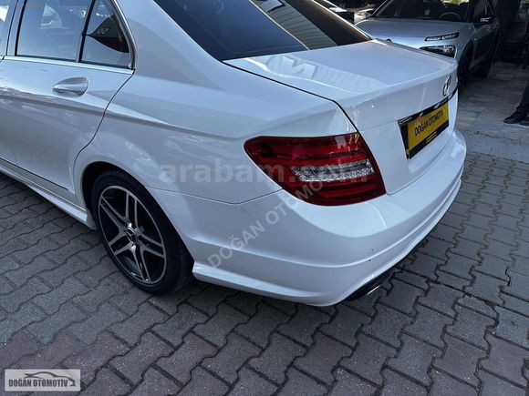 2013 MERCEDES-BENZ C180 BlueEfficiency AMG