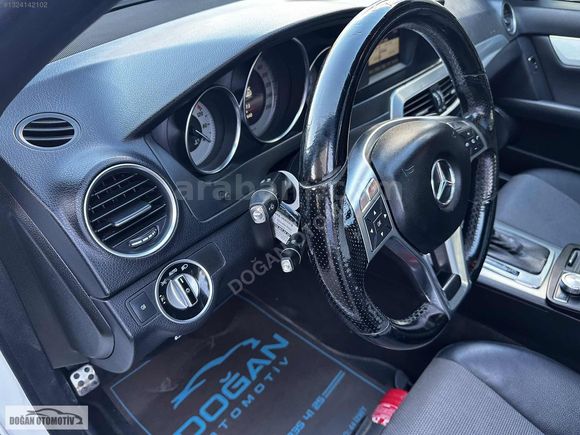 2013 MERCEDES-BENZ C180 BlueEfficiency AMG