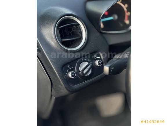 2013 FORD FİESTA 1.6 TİTANİUM POWERSHİFT 105 HP