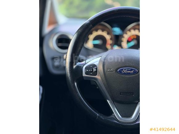 2013 FORD FİESTA 1.6 TİTANİUM POWERSHİFT 105 HP