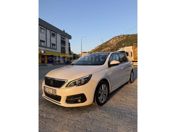 Sahibinden Peugeot 308 1.5 BlueHDI Style 2020 Model 