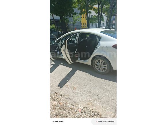 Sahibinden Kia Cerato 1.6 CRDi Concept Plus 2016 Model