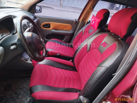 2000 model Clio 2 benzin -LPG