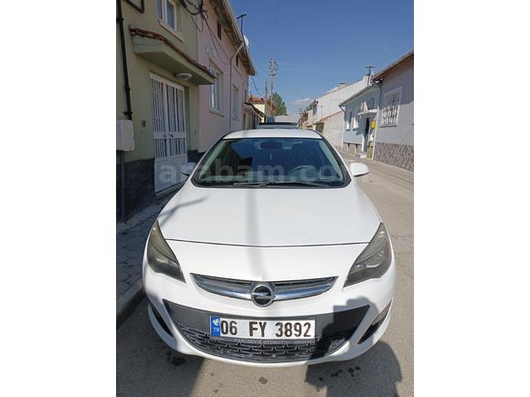 Sahibinden Opel Astra 1.6 CDTI Edition 2015 Model  126.000 km Beyaz