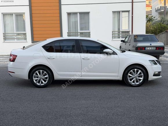 2017 MODEL SKODA OCTAVİA 1.6 TDİ STYLE DSG 223 BİN KM