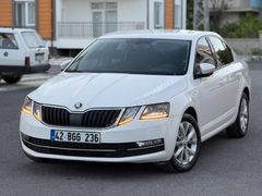 2017 MODEL SKODA OCTAVİA 1.6 TDİ STYLE DSG 223 BİN KM