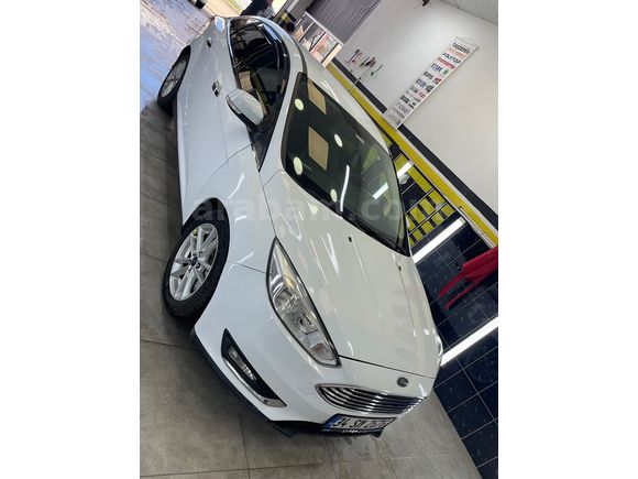 Sahibinden 2017 bakımlı masrafsız ekstralı ford focus  