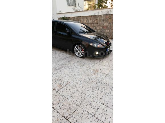 MASRAFSIZ   LEON