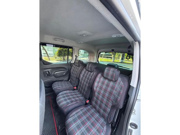 Sahibinden Opel Combo 1.5 CDTI Elegance 2022 Model  60.000 km Beyaz