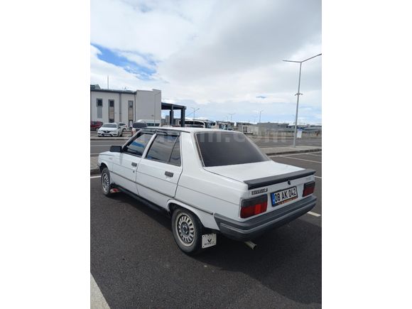 Sahibinden Renault R 9 1.4 Broadway 1993 Model