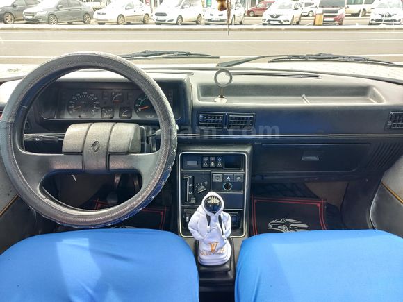 Sahibinden Renault R 9 1.4 Broadway 1993 Model
