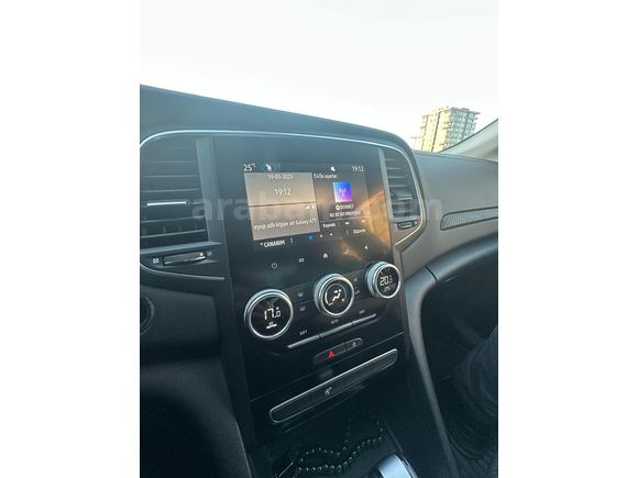 HATASIZ Sahibinden Renault Megane 1.3 TCe Touch PLUS 2023 Model 
