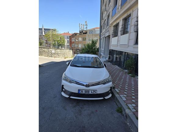 Sahibinden Toyota Corolla 1.4 D-4D Touch 2018 Model