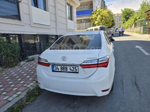Sahibinden Toyota Corolla 1.4 D-4D Touch 2018 Model