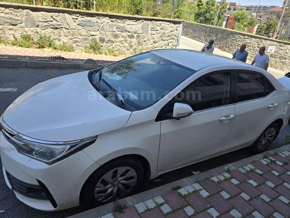 Sahibinden Toyota Corolla 1.4 D-4D Touch 2018 Model