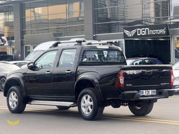 2010 ISUZU D MAX 130 BİN KM 4X4 LİMİTED EN DOLUSU