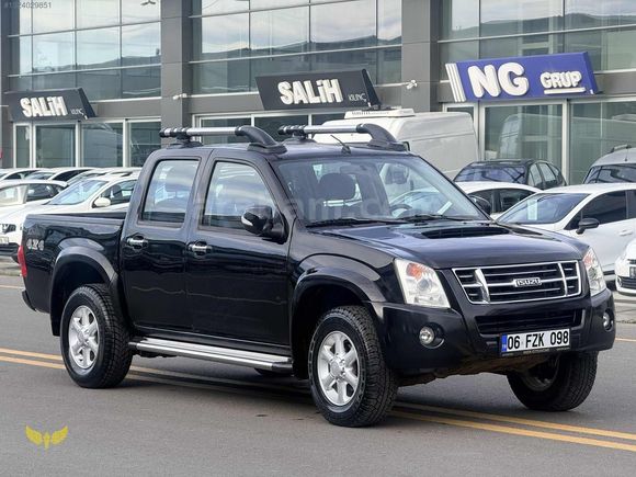 2010 ISUZU D MAX 130 BİN KM 4X4 LİMİTED EN DOLUSU