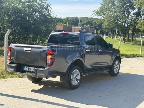 HATASIZ DEĞIŞENSIZ EMSALSİZ TEMİZLİKTE D-MAX 161 BİN KMDE