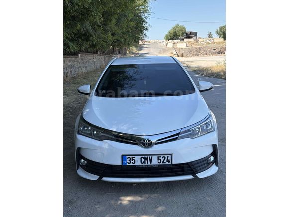 ACİL | 2017 COROLLA | OTOMATİK | DÜŞÜK KM | TEMİZ