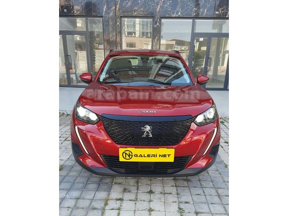 GALERİ NET'TEN PEUGEOT 2008 1.2PURETECH ACTİVE EAT8 DÜŞÜK KM