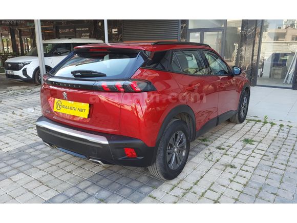 GALERİ NET'TEN PEUGEOT 2008 1.2PURETECH ACTİVE EAT8 DÜŞÜK KM
