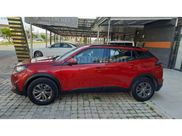 GALERİ NET'TEN PEUGEOT 2008 1.2PURETECH ACTİVE EAT8 DÜŞÜK KM