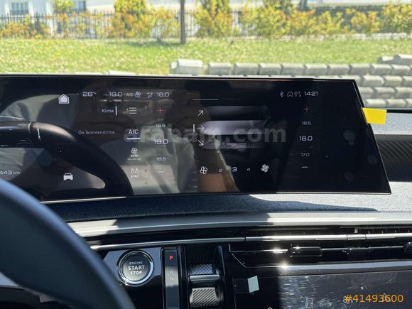 ÜNALAN | 2024 PEUGOT E-3008 ALLURE - CAM TAVAN | 6.001 KM
