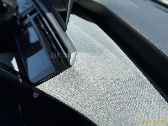 ÜNALAN | 2024 PEUGOT E-3008 ALLURE - CAM TAVAN | 6.001 KM