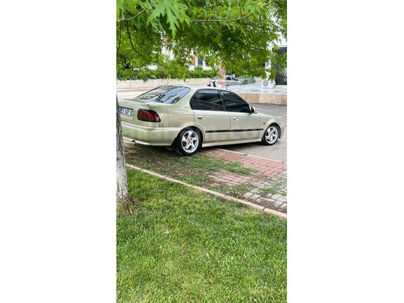 Sahibinden Honda Civic 1.6 i ES 2000 Model