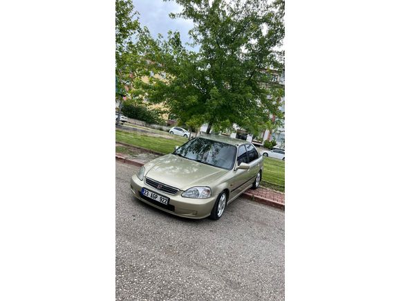 Sahibinden Honda Civic 1.6 i ES 2000 Model