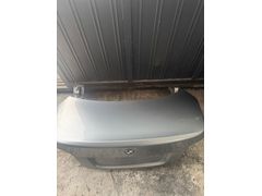 BMW E60 BAGAJ KAPAĞI DOLU ÇIKMA