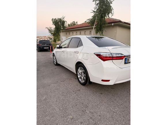 Sahibinden Toyota Corolla 1.4 D-4D Advance 2017 Model 
