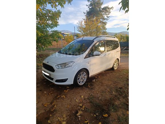 Sahibinden Ford Tourneo Courier 1.6 TDCi Titanium Plus 2016 Model