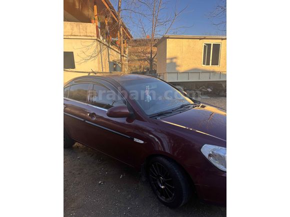Sahibinden Hyundai Accent Era 1.5 CRDi-VGT Select 2008 Model  240.000 km Kırmızı