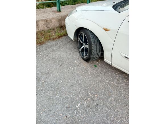 Sahibinden Ford Focus 1.8 TDCi Comfort 2004 Model