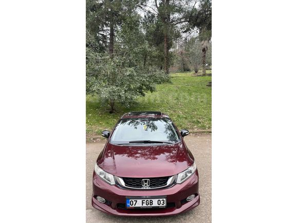 Sahibinden Honda Civic 1.6 Elegance 2012 Model  174.000 km Bordo
