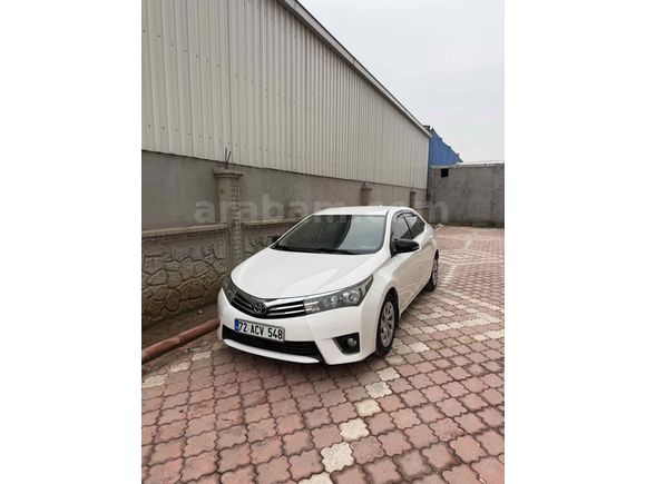 Sahibinden Toyota Corolla 1.6 Touch 2016 Model  230.000 km Beyaz