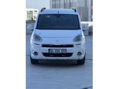 Galeriden Peugeot Partner 1.6 HDI Allure 2015 Model Kocaeli