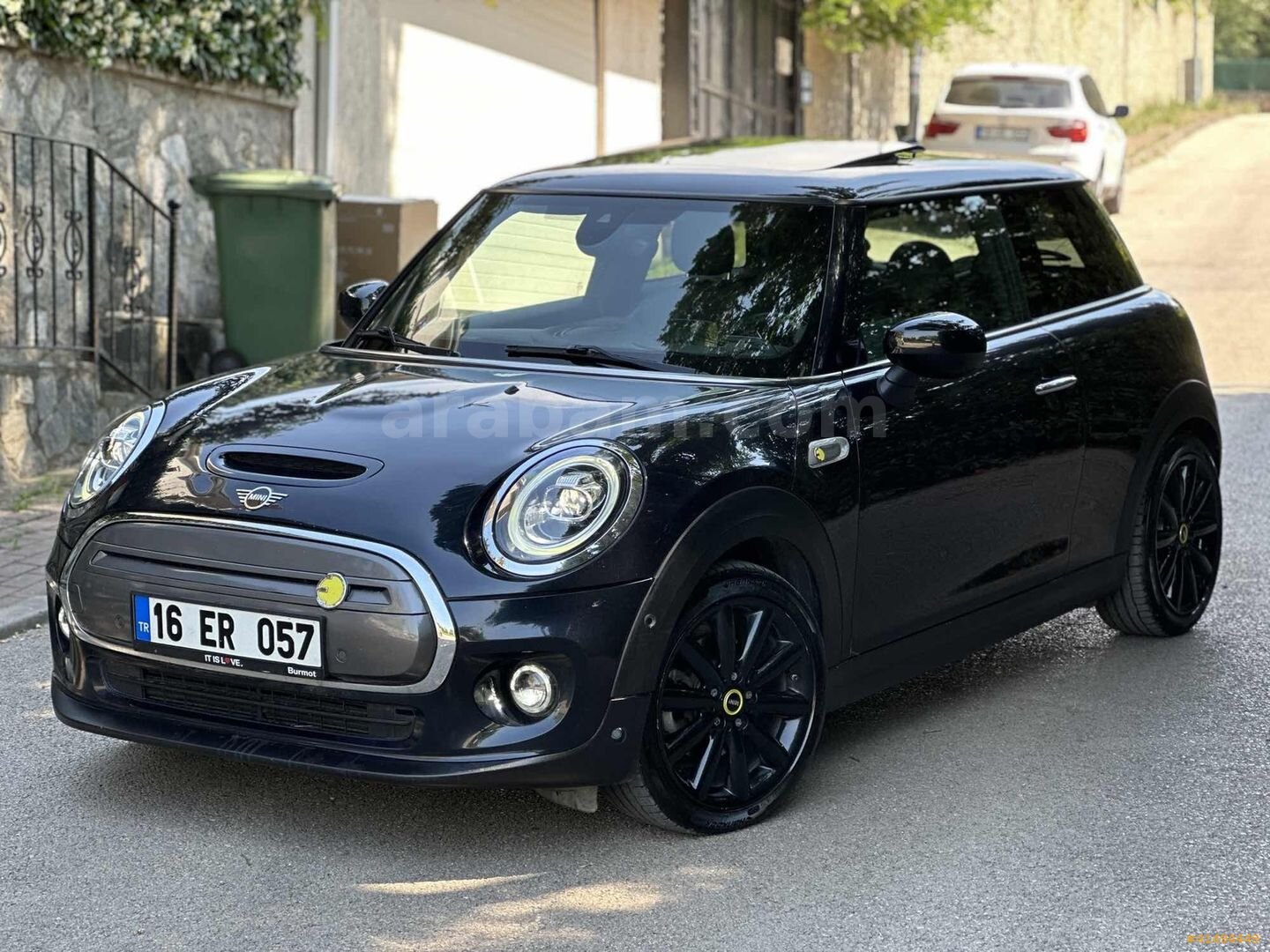Galeriden Mini Cooper Electric SE Iconic 2020 Model Bursa 129.000 km Mavi 3