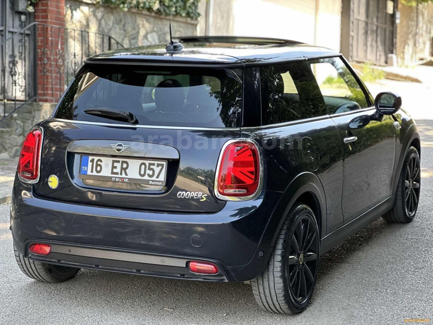 Galeriden Mini Cooper Electric SE Iconic 2020 Model Bursa 129.000 km Mavi 5