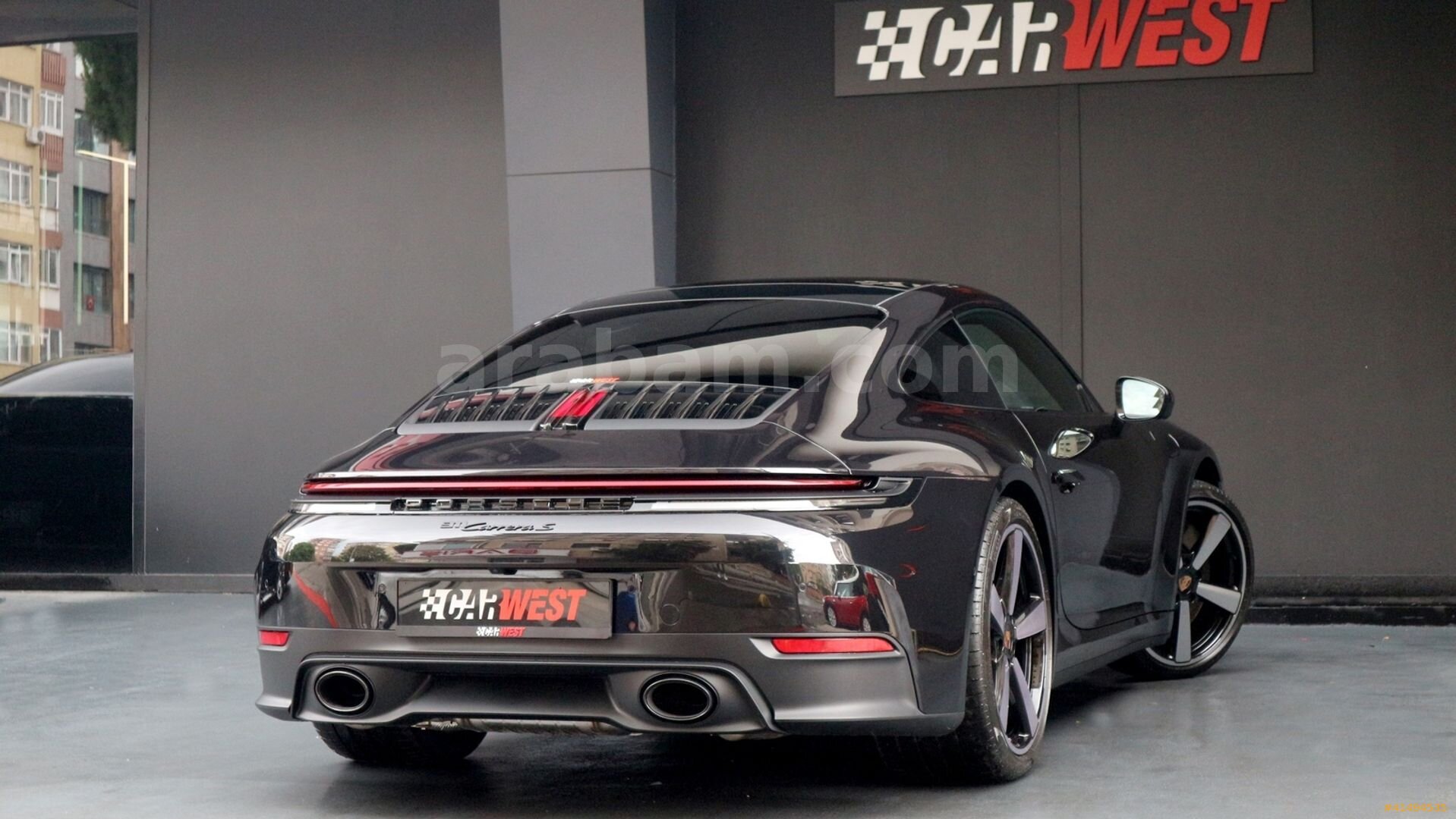 Galeriden Porsche 911 Carrera S 2025 Model İstanbul 10 km Siyah 4