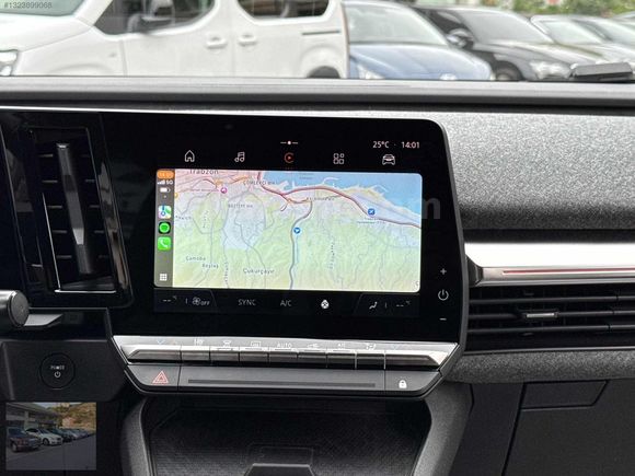 2023 RENAULT MEGANE E-TECH TECHNO EV60 218 HP UZUN MENZİL